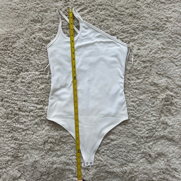 Abercrombie & Fitch One Shoulder Double Strap Thong Body Suit in White Sz Small - Picture 7 of 10
